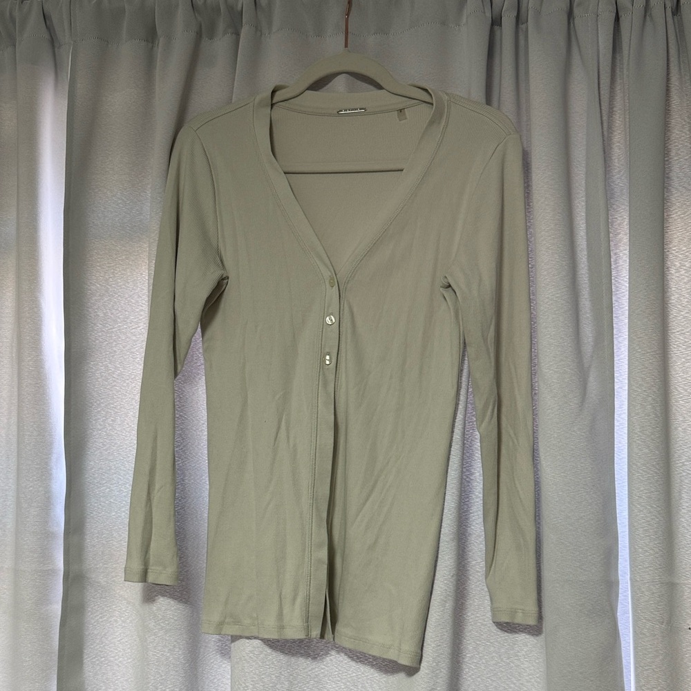 Elie Tahari Light Gray Long Sleeve Top